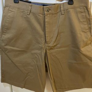 NWT Men’s Banana Republic Stretch Aiden Tan Shorts